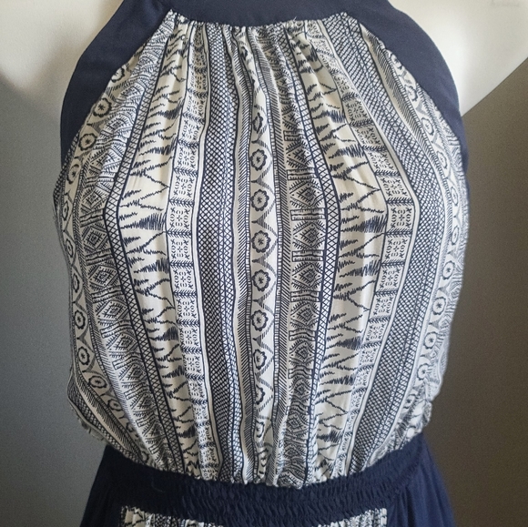 Carmen Marc Valvo Maxi Dress 2 - Picture 2 of 11